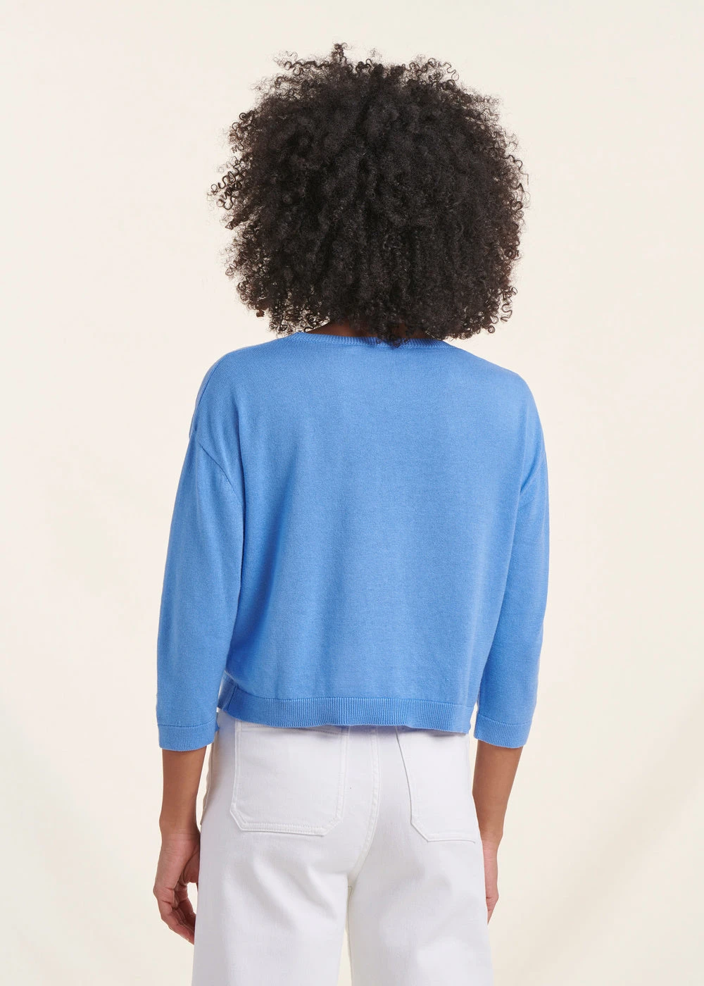 Gilet Court Bleu Manches Longues Col V 5 Gilet Court Bleu Manches Longues Col V – Image 3