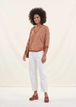 Pull Rayé Camel Manches 3/4 Col V -Mode Soldes Boutique FH PU DANAEE R 1580 c