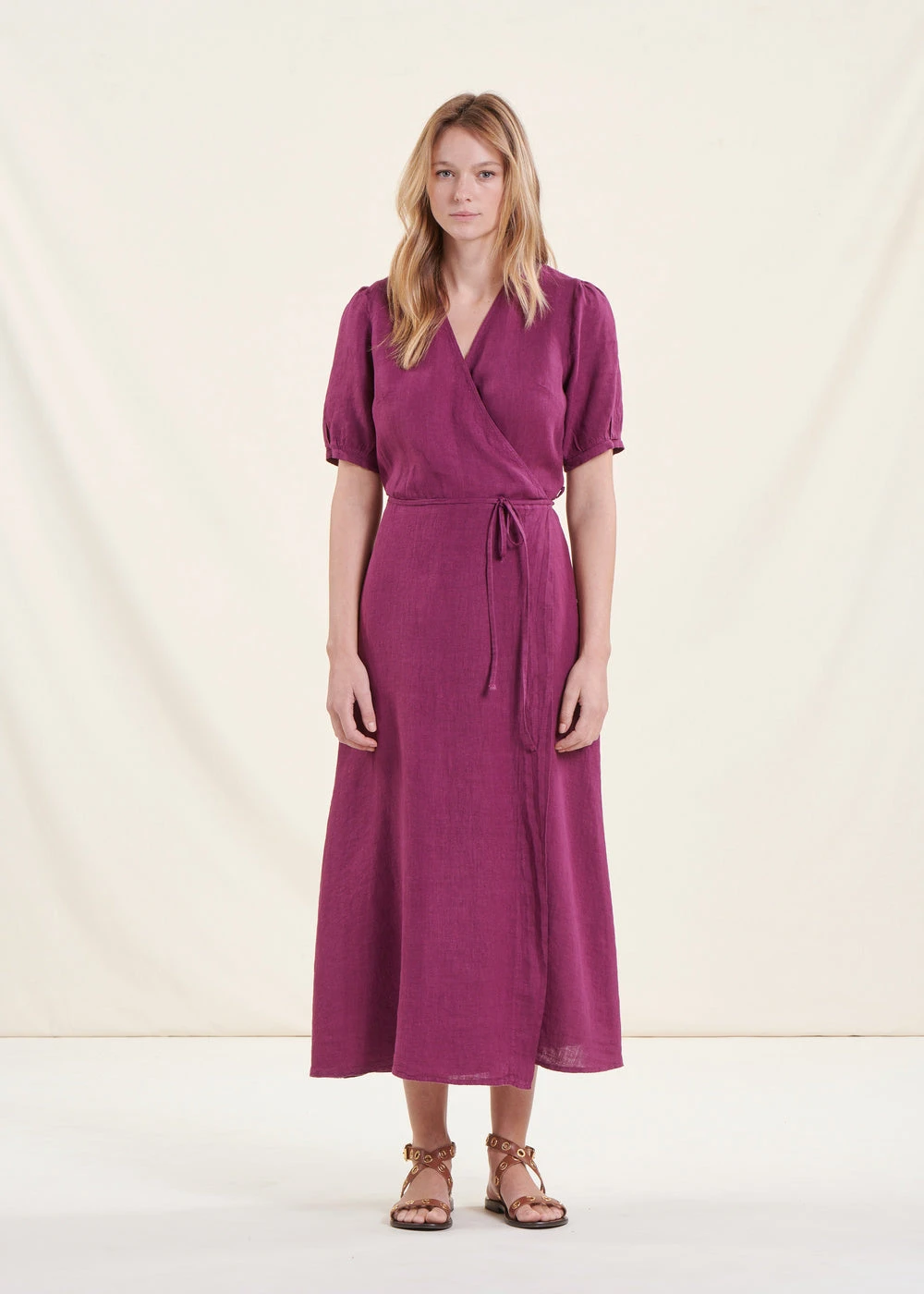 Robe Longue Portefeuille En Lin Violette 4 Robe Longue Portefeuille En Lin Violette – Image 2